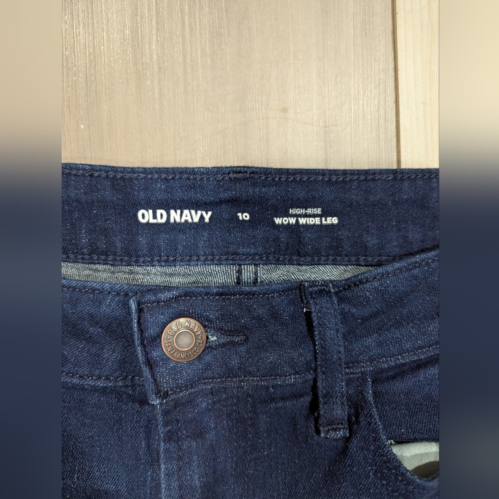 Women's Old Navy Wow Wide Leg Jeans - Picture 2 of 3